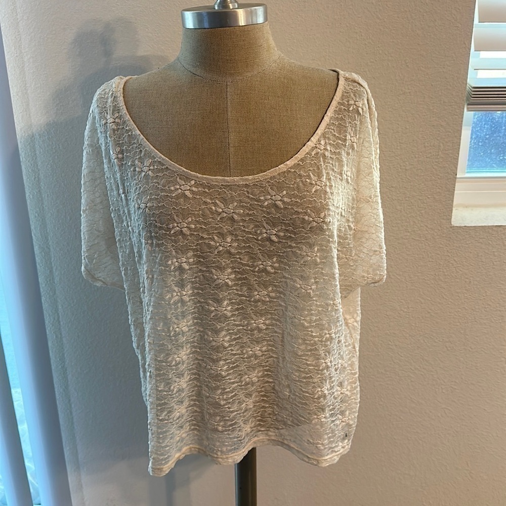 American Eagle Outfitters Cream Lace Top
